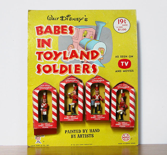 BabesToyand_60mmdisplay